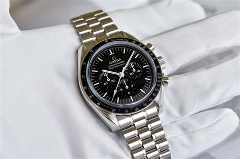 omega speedmaster tv dial|omega speedmaster moonwatch 2021.